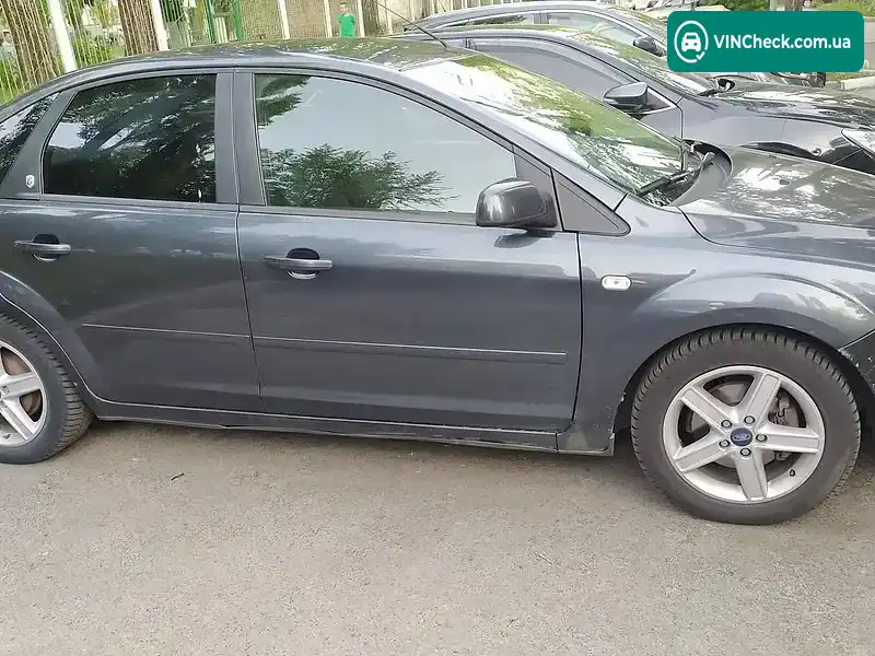 Ford Focus 2005, фото з оголошення 1 з 17, VIN WF04XXWPD45C73514
