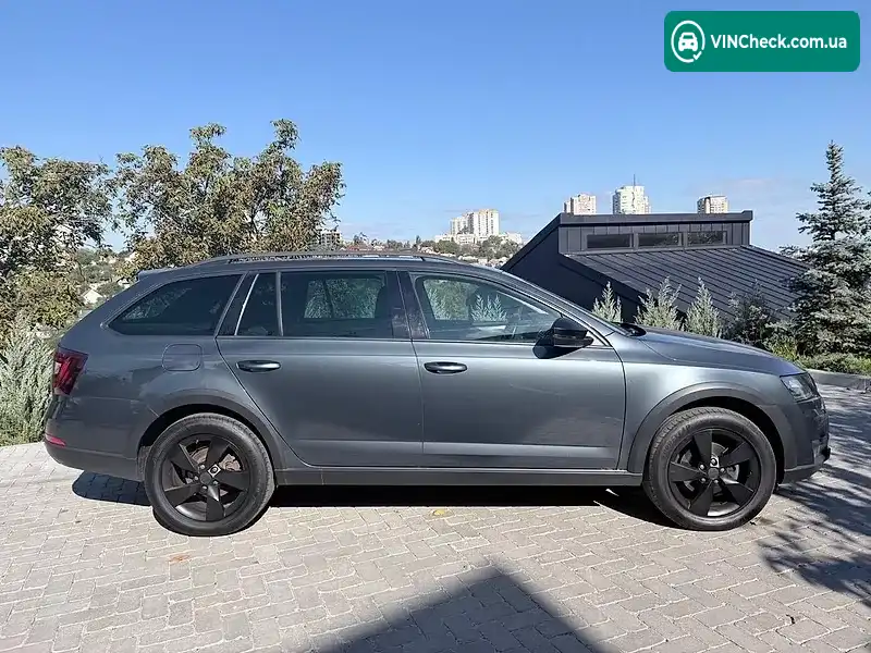 Skoda Octavia 2019, фото з оголошення 1 з 14, VIN TMBLJ7NE3K0213745