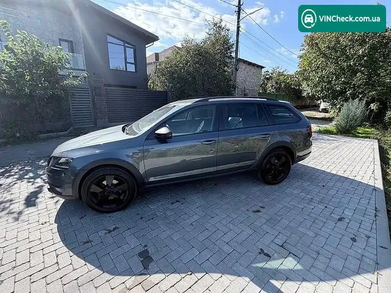 Skoda Octavia 2019, фото з оголошення 2 з 14, VIN TMBLJ7NE3K0213745