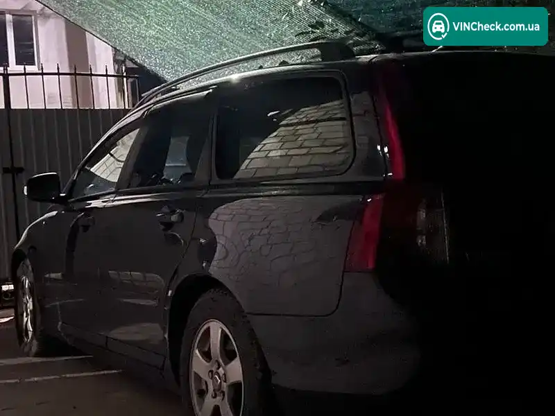 Volvo V50 2010, фото з оголошення 2 з 13, VIN YV1MW76F2A2579507