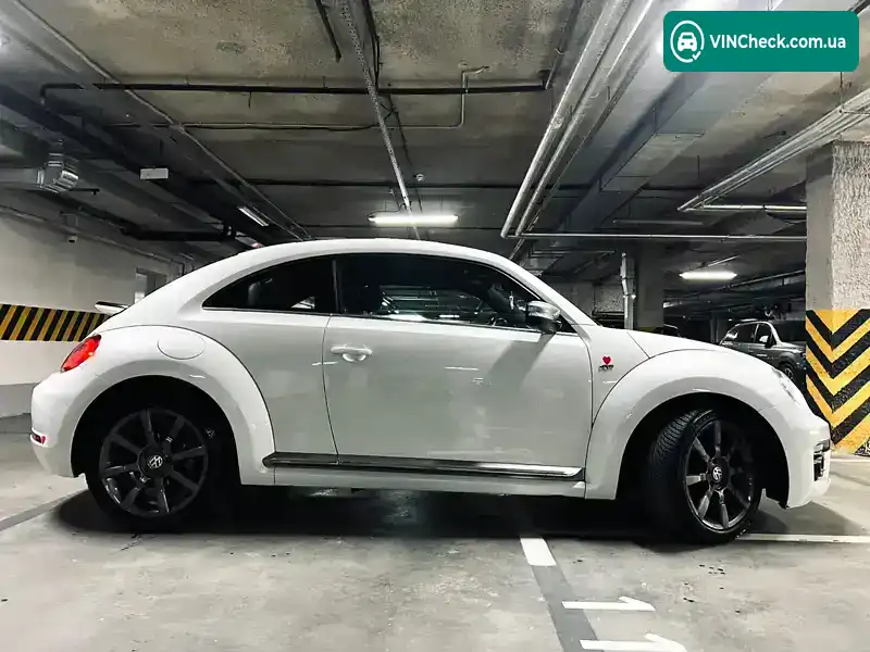 Volkswagen Beetle 2014, фото з оголошення 2 з 21, VIN 3VWJL7AT8EM656607