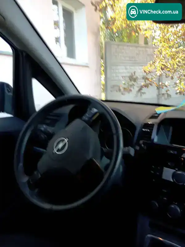 Opel Zafira 2010, фото з оголошення 2 з 15, VIN W0L0AHM75B2056604