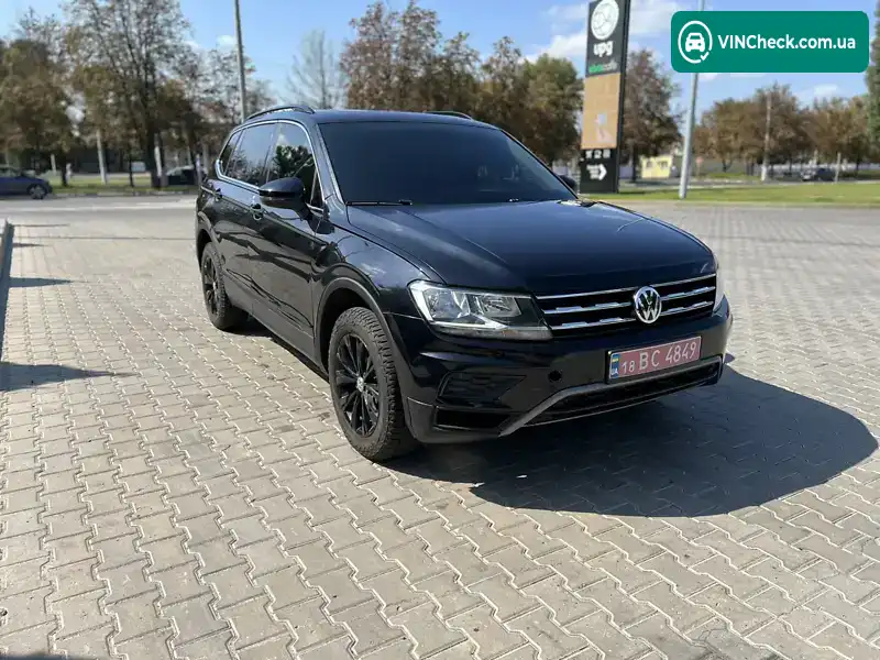 Volkswagen Tiguan 2019, фото з оголошення 1 з 8, VIN 3VV2B7AX7KM104588
