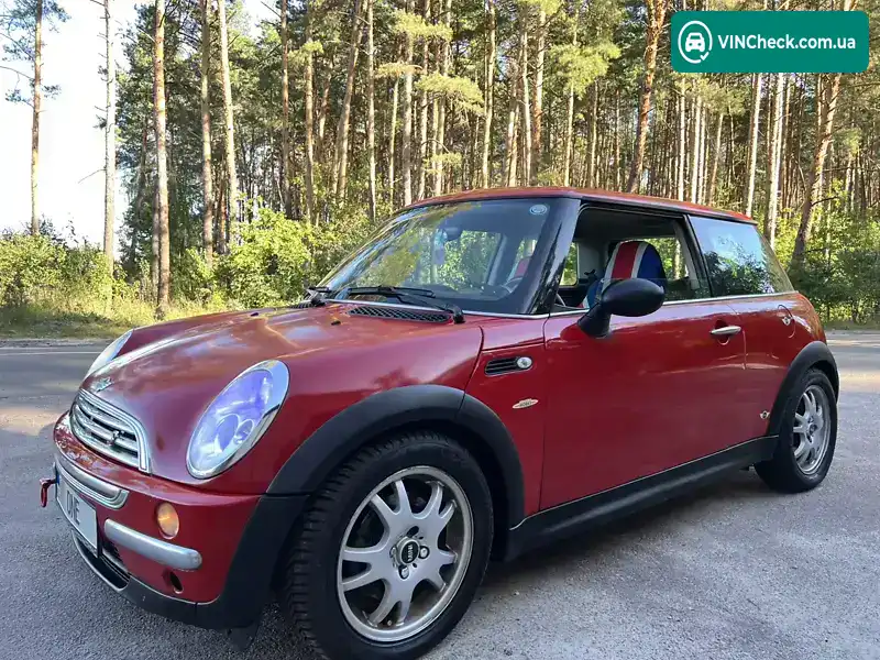 MINI Hatch 2003, фото з оголошення 1 з 21, VIN WMWRB11060TF21096