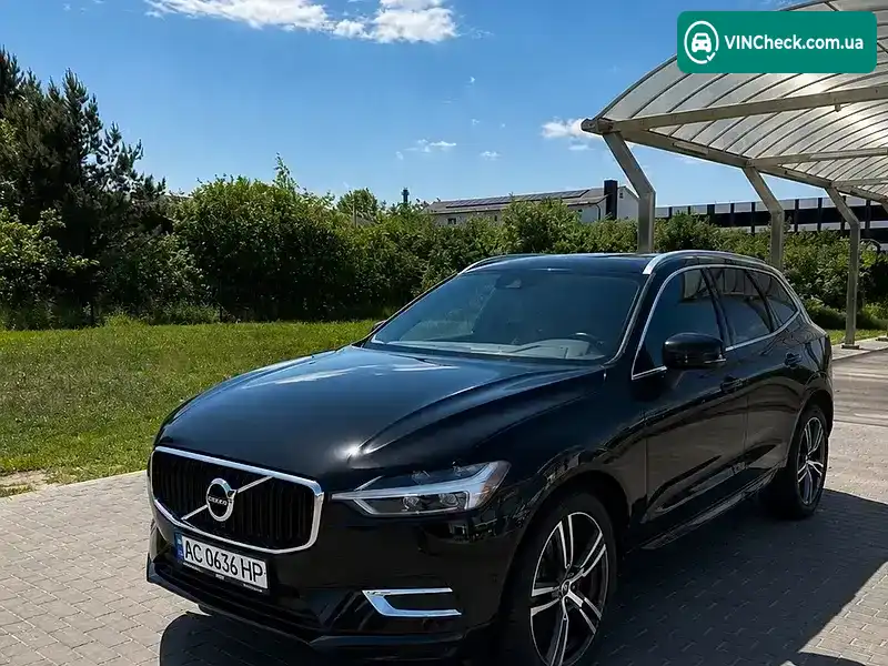 Volvo XC60 2018, фото з оголошення 2 з 17, VIN LYV102RK7JB113257