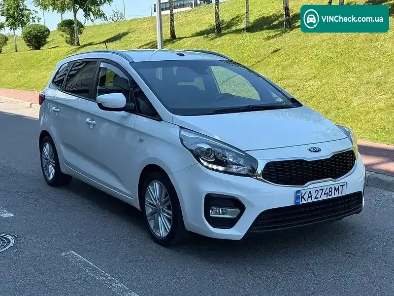 Kia Carens 2017, фото з оголошення 2 з 20, VIN KNAHU815AJ7195136