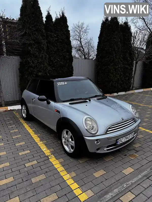 MINI Hatch 2004, фото з оголошення 1 з 13, VIN WMWRA31030TE23500