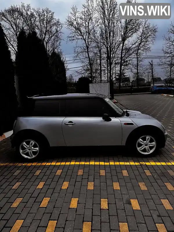MINI Hatch 2004, фото з оголошення 2 з 13, VIN WMWRA31030TE23500