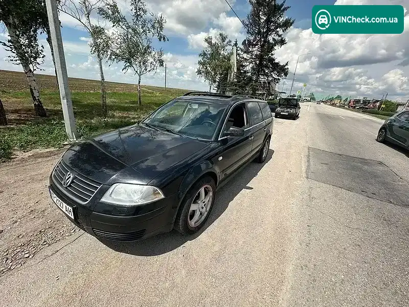 Volkswagen Passat 2002, фото з оголошення 2 з 10, VIN WVWZZZ3BZ2E370590
