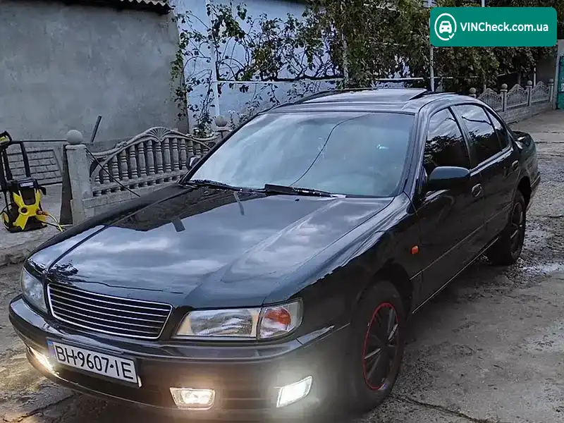 Nissan Maxima 1995, фото з оголошення 1 з 9, VIN JN1CAUA32U0001974
