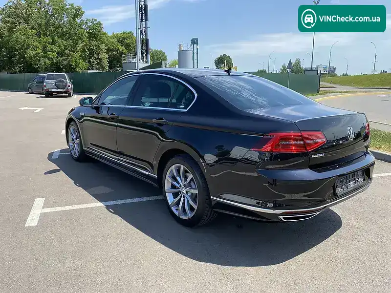 Volkswagen Passat 2016, фото з оголошення 2 з 20, VIN WVWZZZ3CZHE081998