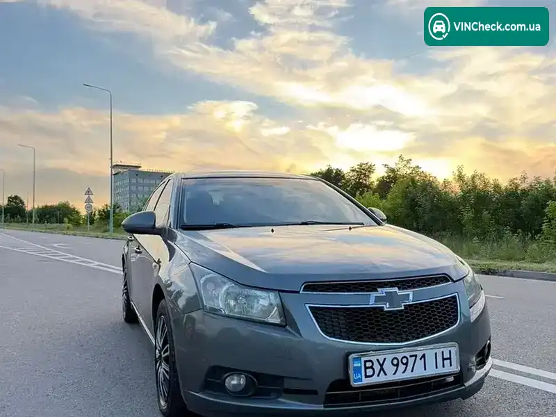 Chevrolet Cruze 2010, фото з оголошення 1 з 15, VIN KL1JA6959BK056393