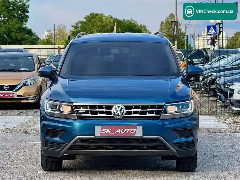 Volkswagen Tiguan 2020, фото з оголошення 2 з 20, VIN 3VV1B7AX4LM159383