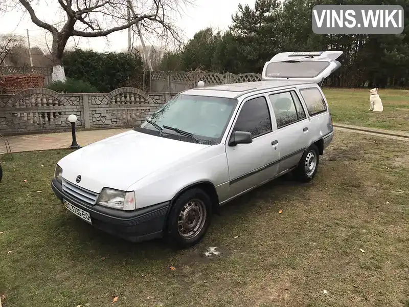 Opel Kadett 1988, фото з оголошення 2 з 9, VIN W0L000036J2613500