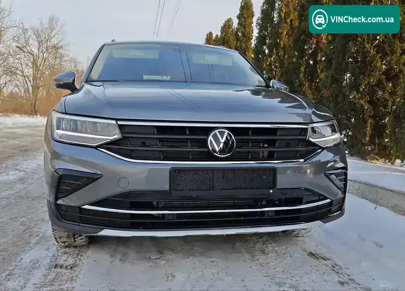 Volkswagen Tiguan 2024, фото з оголошення 1 з 20, VIN 3VVRB7AX7RM164301
