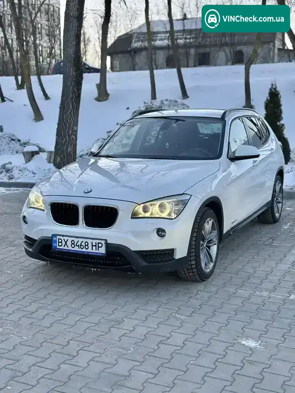 BMW X1 2013, фото з оголошення 1 з 19, VIN WBAVP91070VV38988