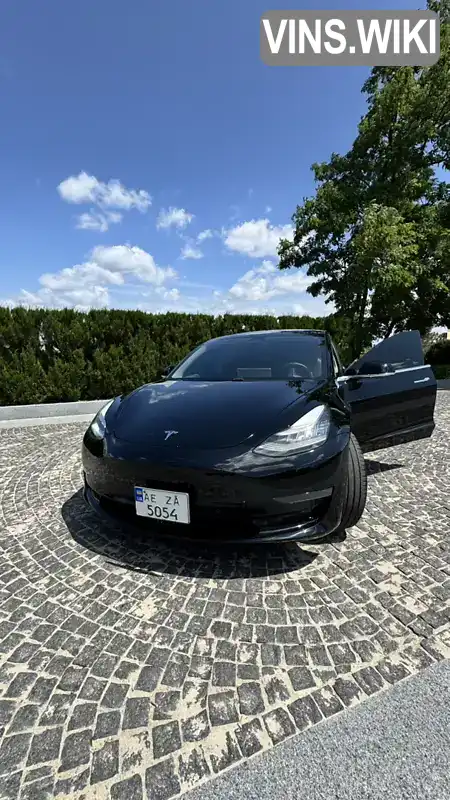 Tesla Model 3 2020, фото з оголошення 2 з 21, VIN 5YJ3E1EA8LF743355