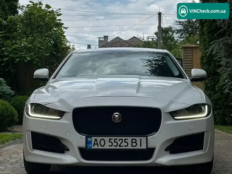 Jaguar XE 2016, фото з оголошення 2 з 20, VIN SAJAA4BN4HA953772