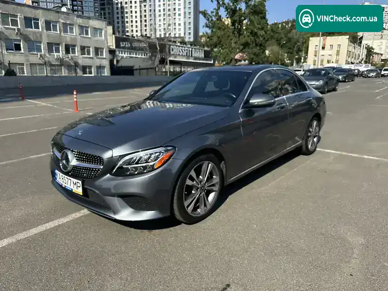Mercedes-Benz C-Class 2018, фото з оголошення 1 з 21, VIN 55SWF8DB3KU287047