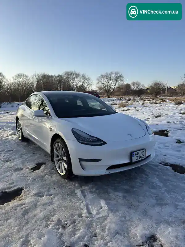 Tesla Model 3 2019, фото з оголошення 1 з 18, VIN 5YJ3E1EA6KF311717