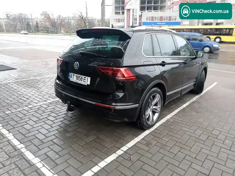 Volkswagen Tiguan 2016, фото з оголошення 2 з 6, VIN WVGZZZ5NZHW818382