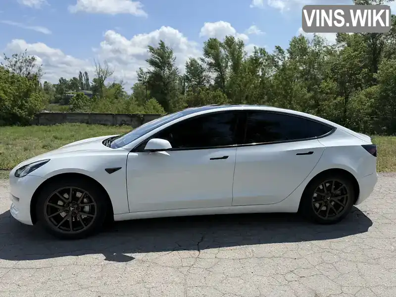 Tesla Model 3 2020, фото з оголошення 2 з 17, VIN 5YJ3E1EB9LF637781