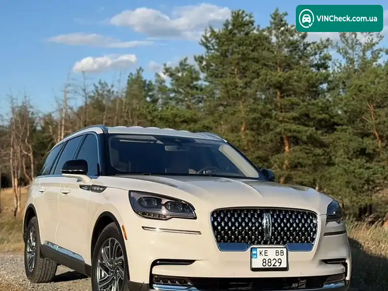 Lincoln Aviator 2021, фото з оголошення 2 з 20, VIN 5LM5J6WCXMGL15918