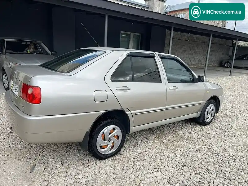 Chery Amulet 2007, фото з оголошення 2 з 8, VIN LVVDA11A87D140785