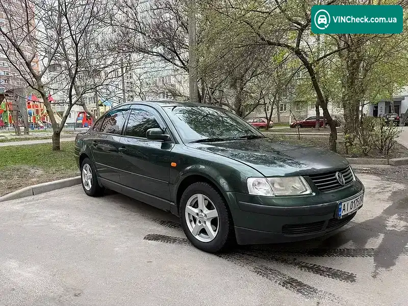 Volkswagen Passat 1997, фото з оголошення 1 з 21, VIN WVWZZZ3BZWE036681