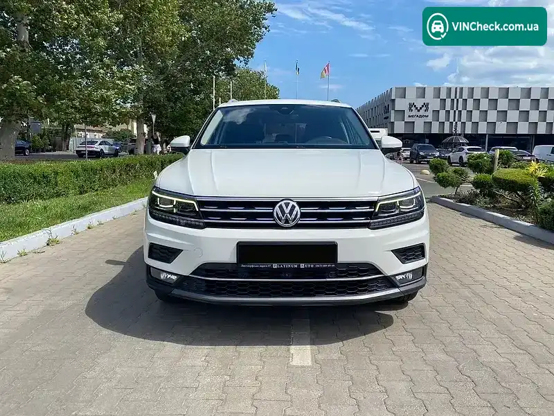 Volkswagen Tiguan 2018, фото з оголошення 1 з 20, VIN WVGZZZ5NZJW929383