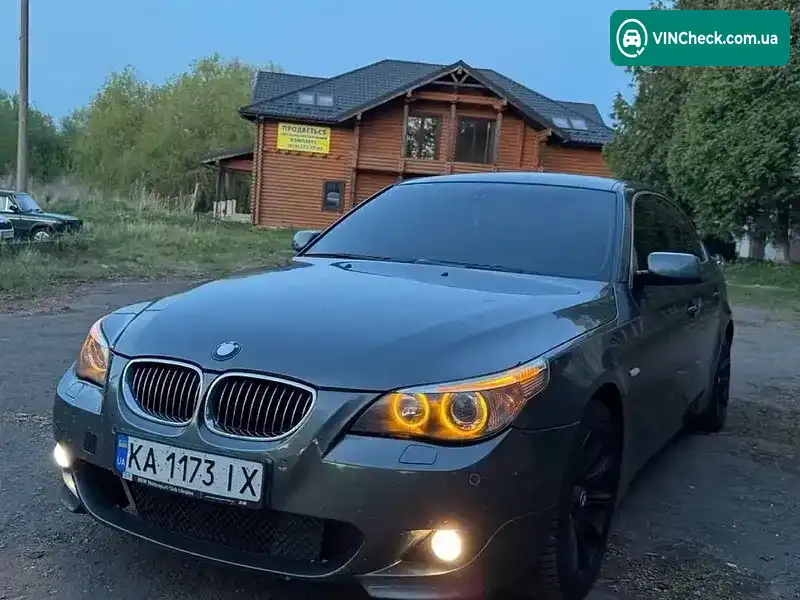 BMW 5 Series 2003, фото з оголошення 1 з 5, VIN WBANC71030B628477