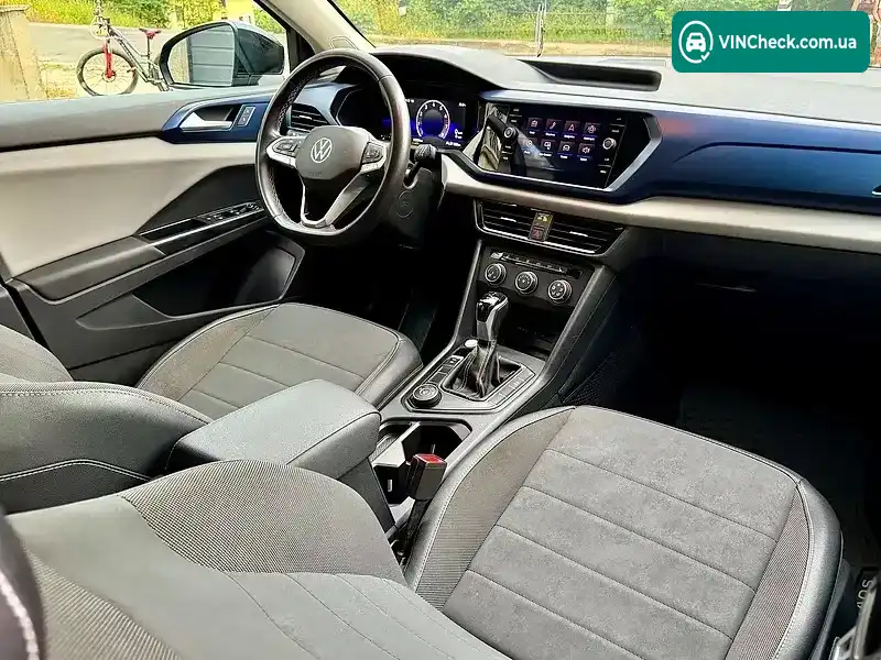 Volkswagen Taos 2022, фото з оголошення 1 з 20, VIN 3VVWX7B21NM069153