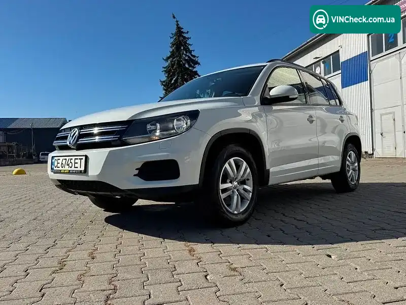 Volkswagen Tiguan 2016, фото з оголошення 2 з 20, VIN WVGBV7AX9HK001979