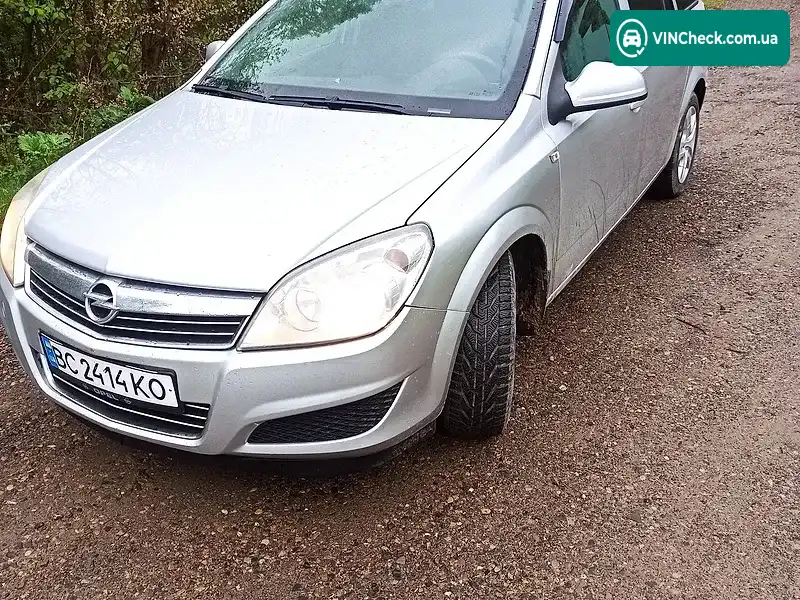 Opel Astra 2009, фото з оголошення 2 з 11, VIN W0L0AHL35A2036651