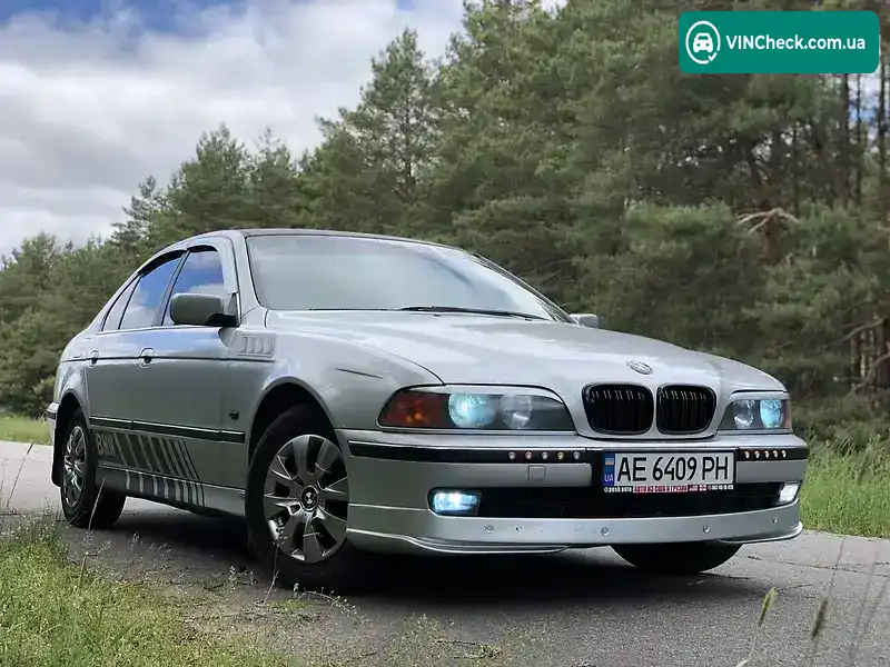 BMW 5 Series 1998, фото з оголошення 2 з 20, VIN WBADF71050BS47586