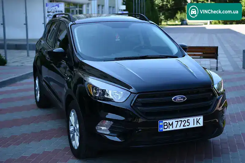 Ford Escape 2019, фото з оголошення 2 з 20, VIN 1FMCU0F74KUC02238