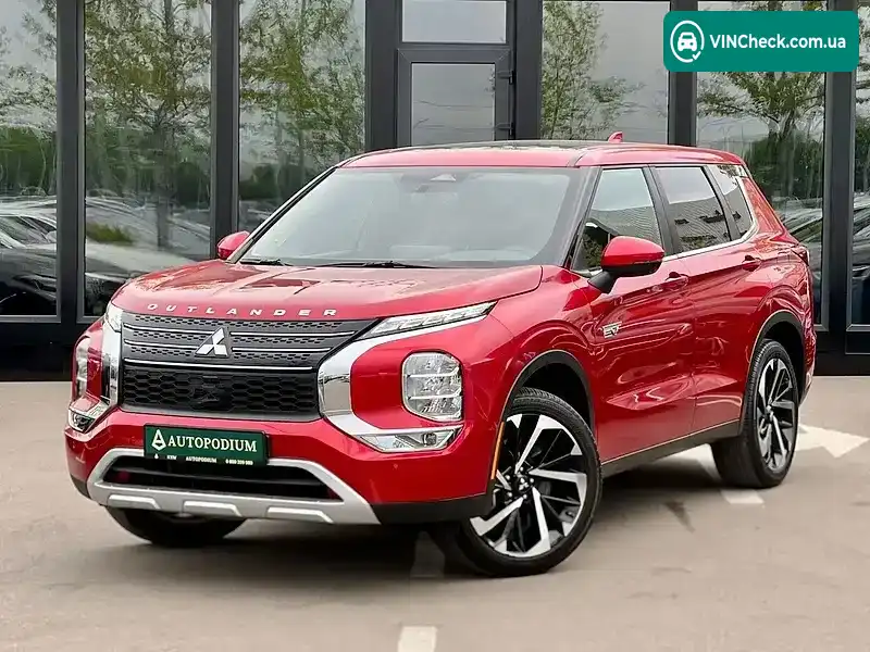 Mitsubishi Outlander 2024, фото з оголошення 1 з 21, VIN JA4T5VA98RZ050396