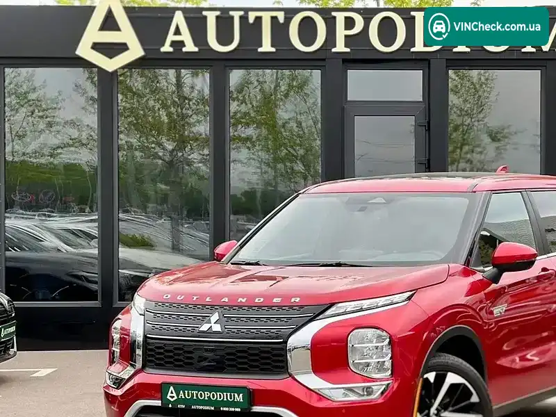Mitsubishi Outlander 2024, фото з оголошення 2 з 21, VIN JA4T5VA98RZ050396