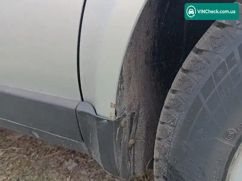 Volkswagen Passat 2001, фото з оголошення 2 з 17, VIN WVWZZZ3BZ2E151347