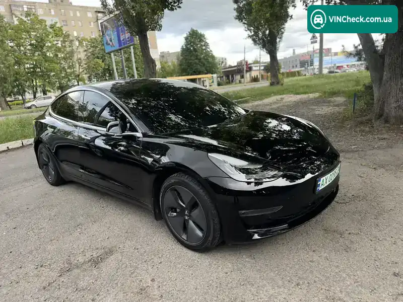 Tesla Model 3 2018, фото з оголошення 1 з 12, VIN 5YJ3E1EA6JF030421