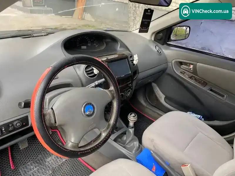 Geely MK 2011, фото з оголошення 2 з 12, VIN Y7WJL7152B0011725