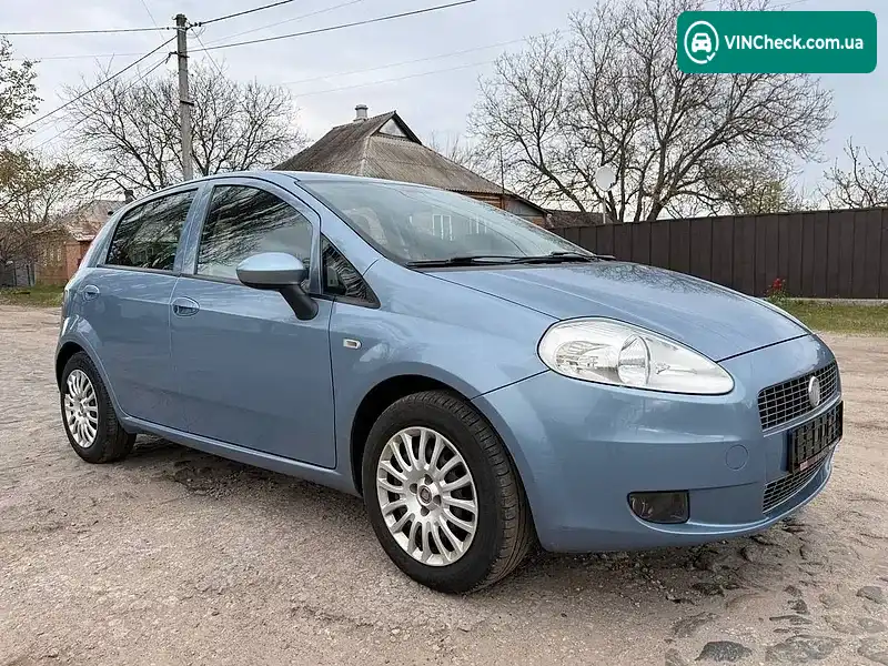 Fiat Punto 2011, фото з оголошення 1 з 14, VIN ZFA19900000821111