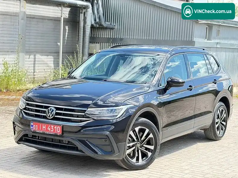 Volkswagen Tiguan 2023, фото з оголошення 1 з 20, VIN 3VVFB7AX8RM035504