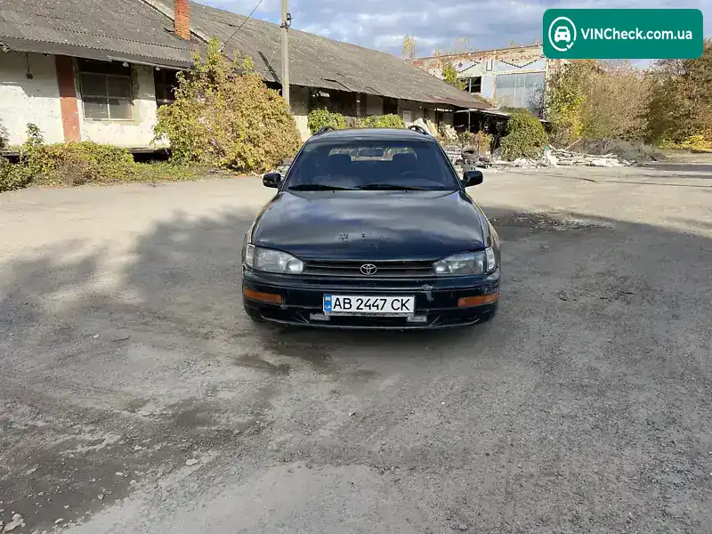 Toyota Camry 1995, фото з оголошення 2 з 12, VIN 4T272SV1007009696