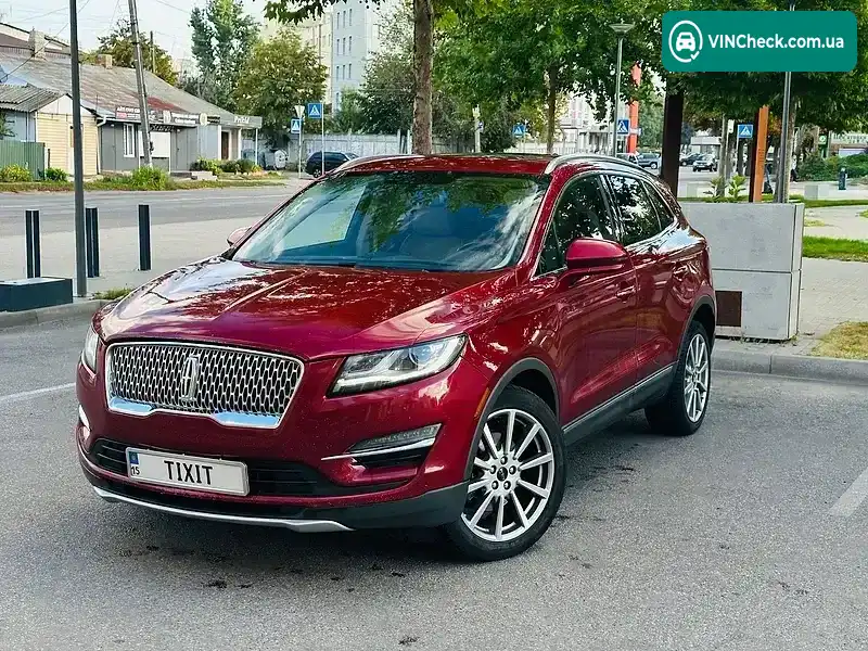 Lincoln MKC 2019, фото з оголошення 1 з 13, VIN 5LMCJ3C91KUL48559