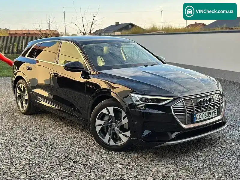 Audi e-tron 2020, фото з оголошення 1 з 21, VIN WAUZZZGE1LB022467