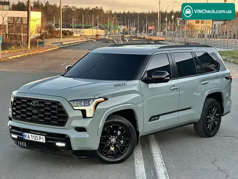 Toyota Sequoia 2023, фото з оголошення 2 з 21, VIN 7SVAAABAXRX021462