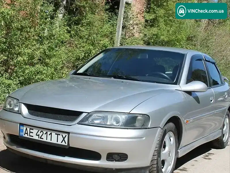 Opel Vectra 2001, фото з оголошення 1 з 18, VIN W0L0JBF1911056780