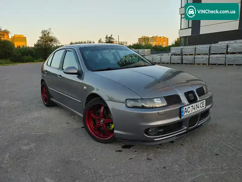 SEAT Leon 2004, фото з оголошення 2 з 20, VIN VSSZZZ1MZ5R006817