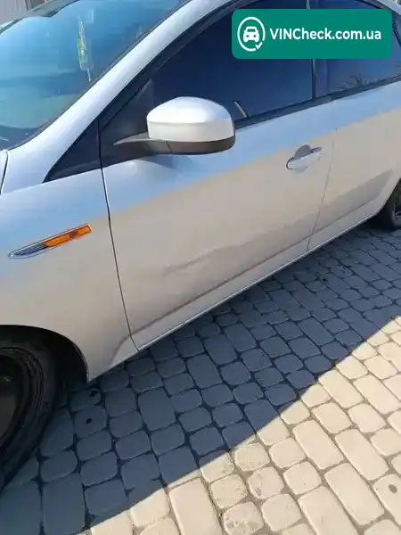 Ford Mondeo 2010, фото з оголошення 2 з 21, VIN WF0EXXGBBEAT86233